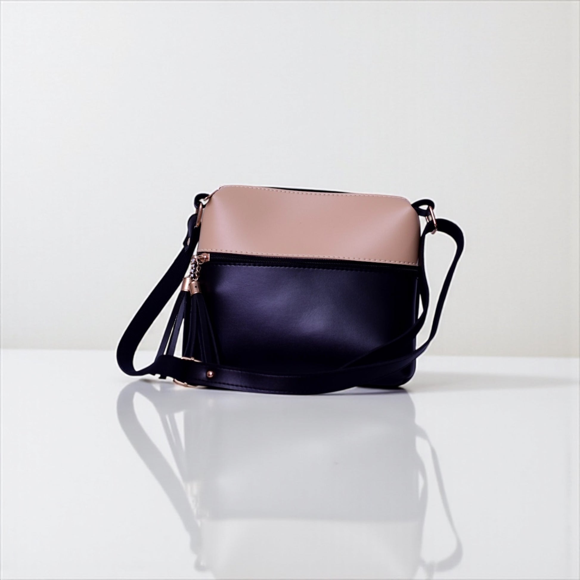 Two-Tone Luxury Tote & Crossbody Bag Set – Nude & Black